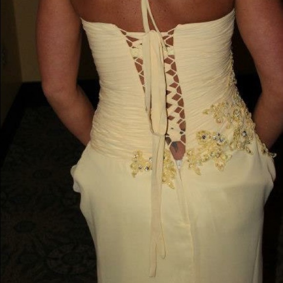 Formal dress/ball gown - Picture 7 of 7